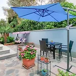 Apartman Marina No. 4 *