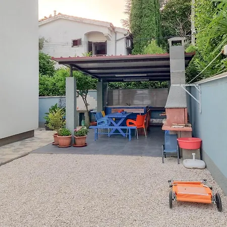 Διαμέρισμα Marina No. 4