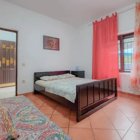 Apartment Marina No. 4